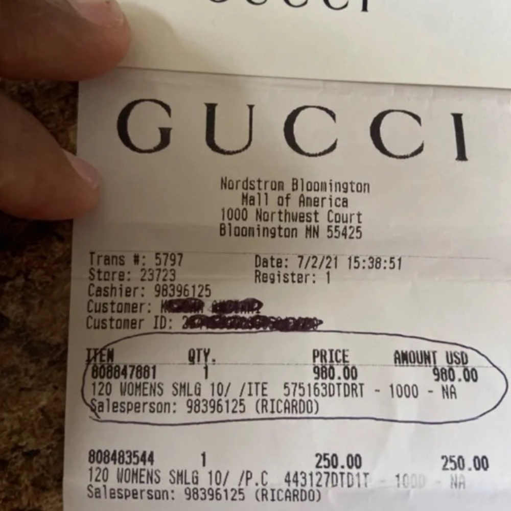 Gucci Marmont Bucket Bag - Picture 2 of 9